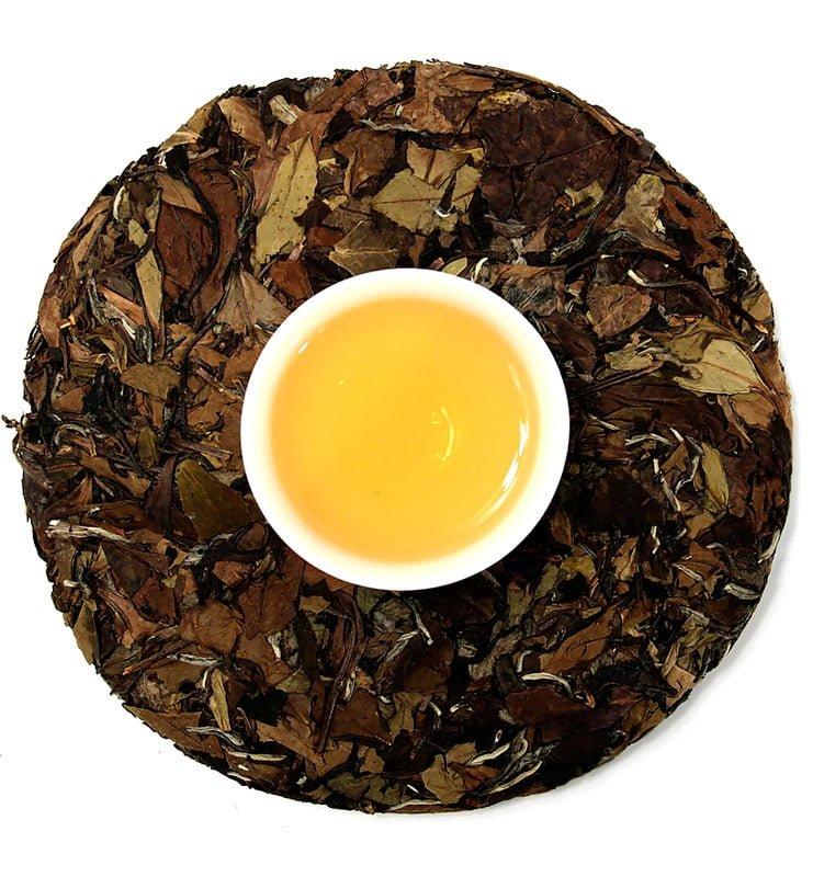 Шоу Мэй Бин из Чжень Хэ белый прессованный чай 2019г (№600)