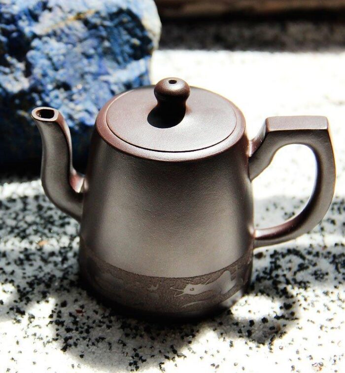 Чайник из исинской глины «Отвесной колокол»  - фото 5