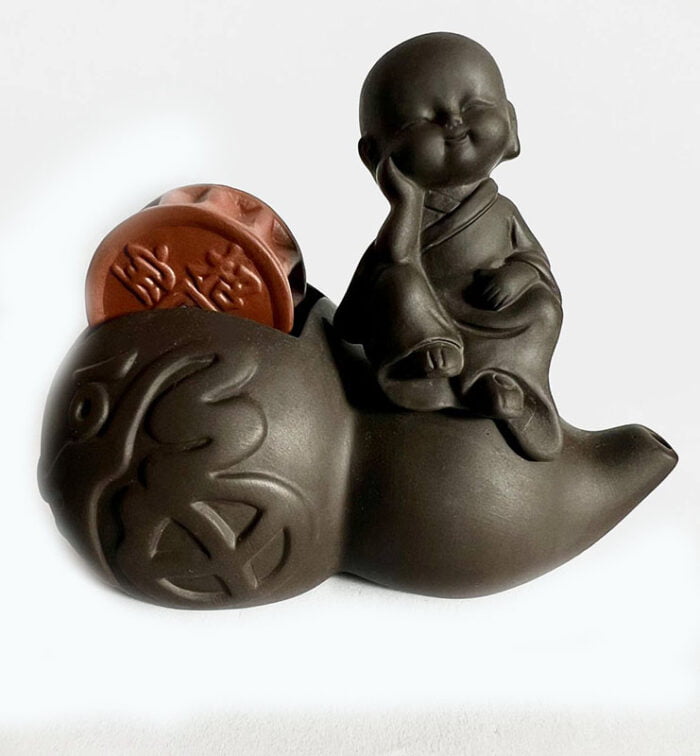 Чайна фігурка – Ча Шень. Монах на тикві горлянці.  - фото 2