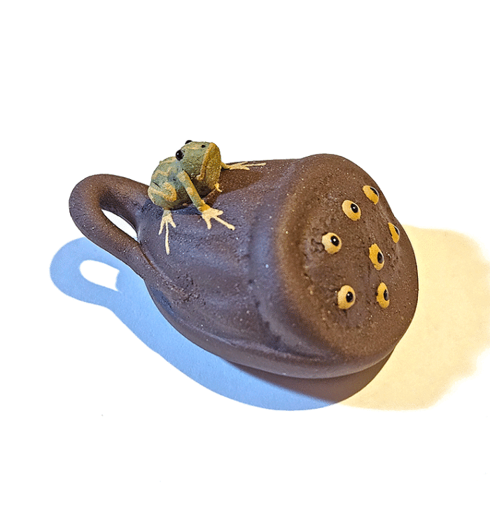 Tea pets “Frog Fountain”, frog on a lotus box  - фото 2